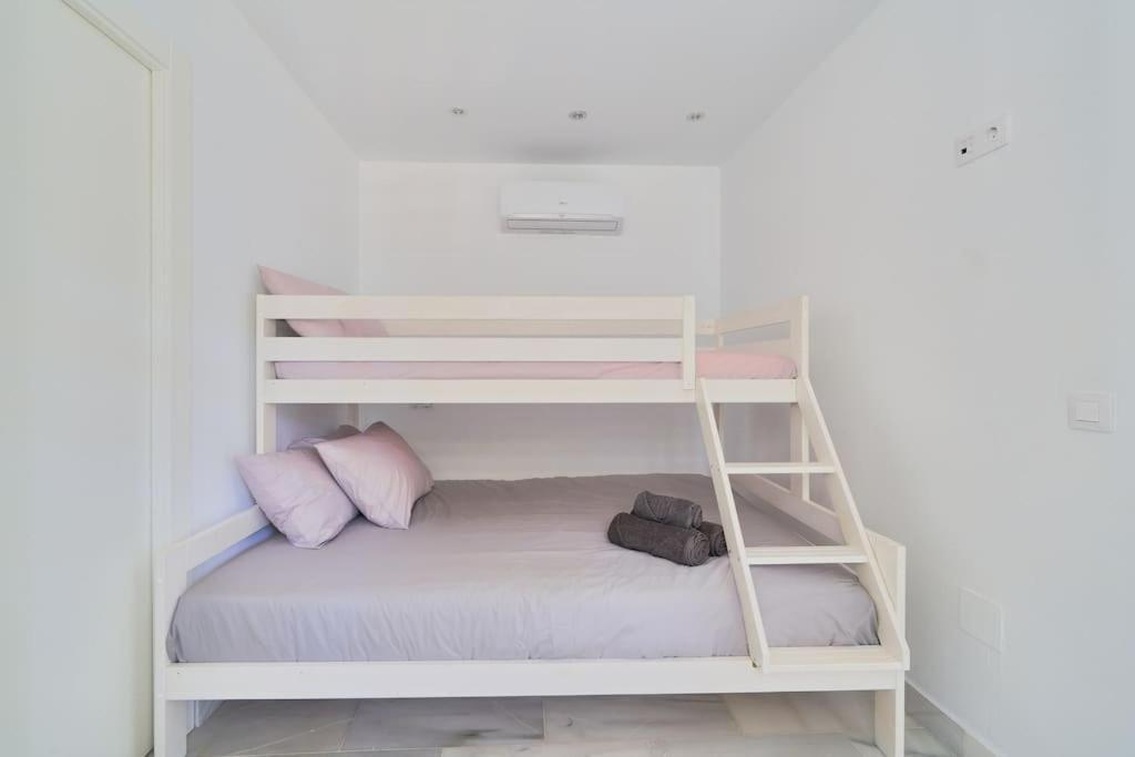 Superbe Appartement Avec Jaccuzi Marbella Kültér fotó