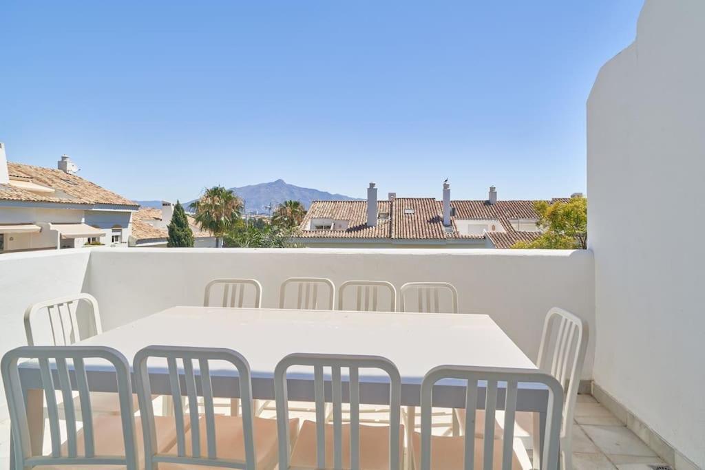 Superbe Appartement Avec Jaccuzi Marbella Kültér fotó