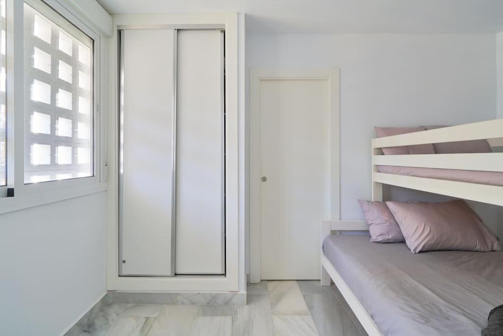 Superbe Appartement Avec Jaccuzi Marbella Kültér fotó