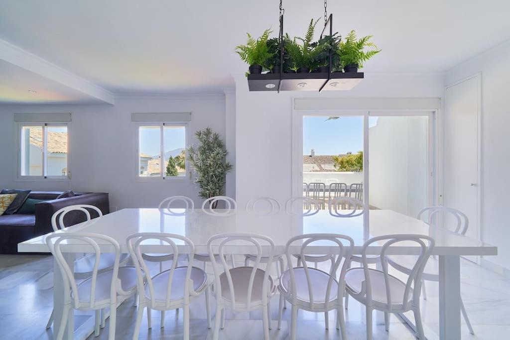 Superbe Appartement Avec Jaccuzi Marbella Kültér fotó