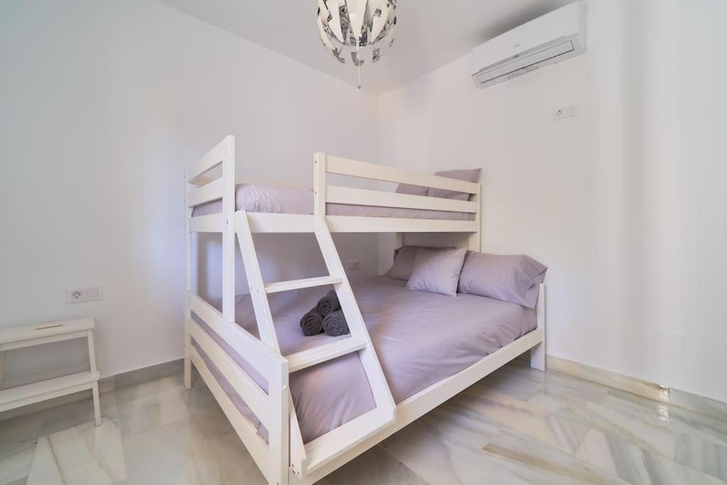 Superbe Appartement Avec Jaccuzi Marbella Kültér fotó