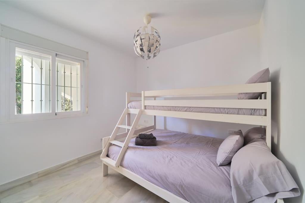 Superbe Appartement Avec Jaccuzi Marbella Kültér fotó